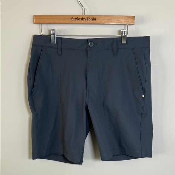 VUORI Meta Short 8 inch Mens Charcoal Grey Chino Pockets Stretch Sz 31 - Picture 2 of 10